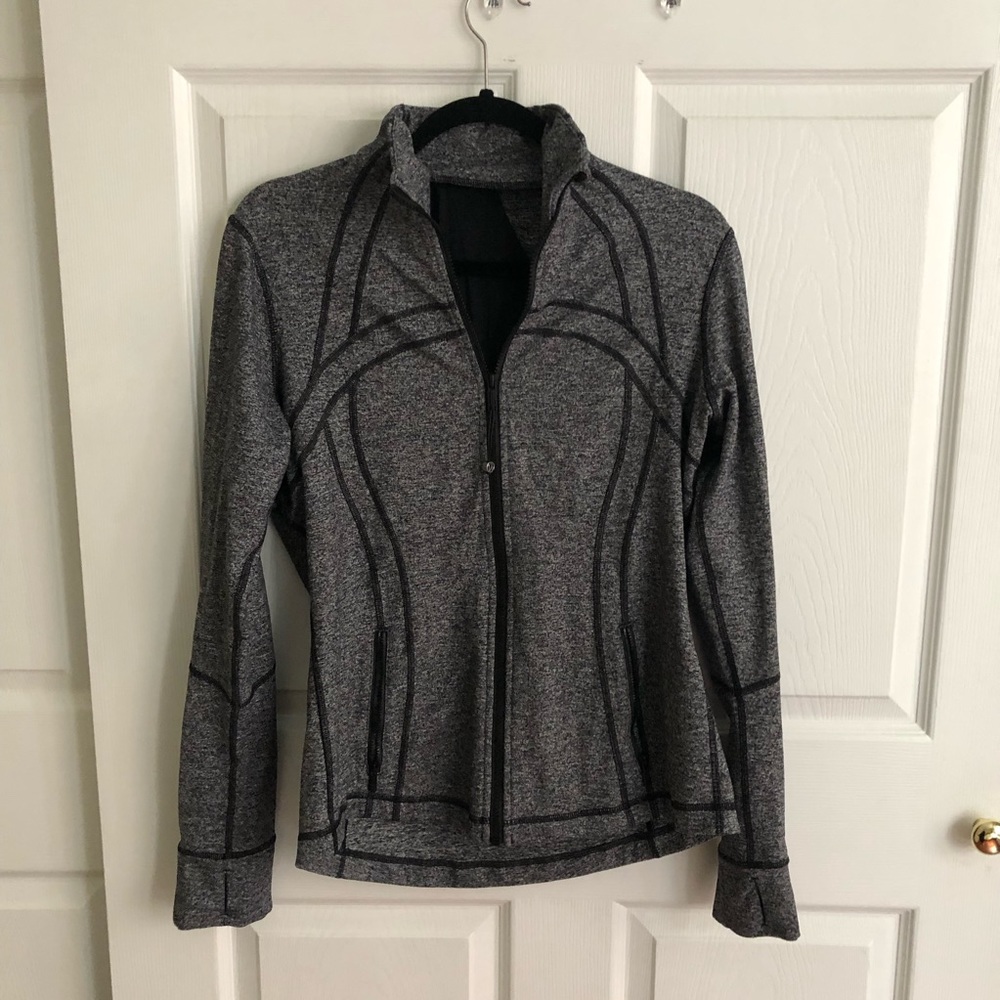 Lululemon define zipup jacket, heather grey and black